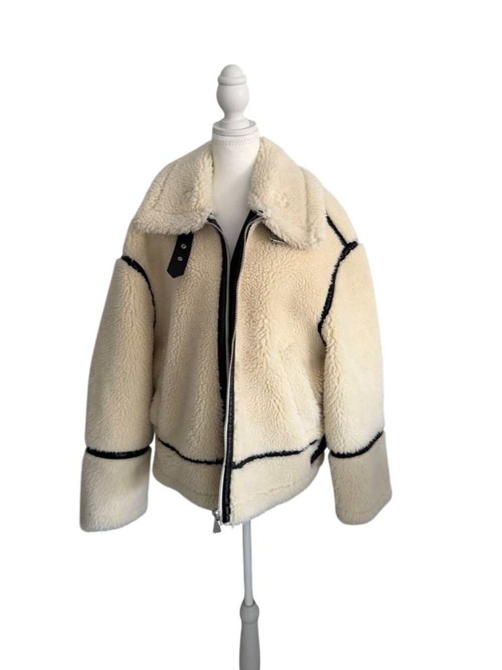 ZARA Women’s Oversized Faux Shearling Jacket Size Large